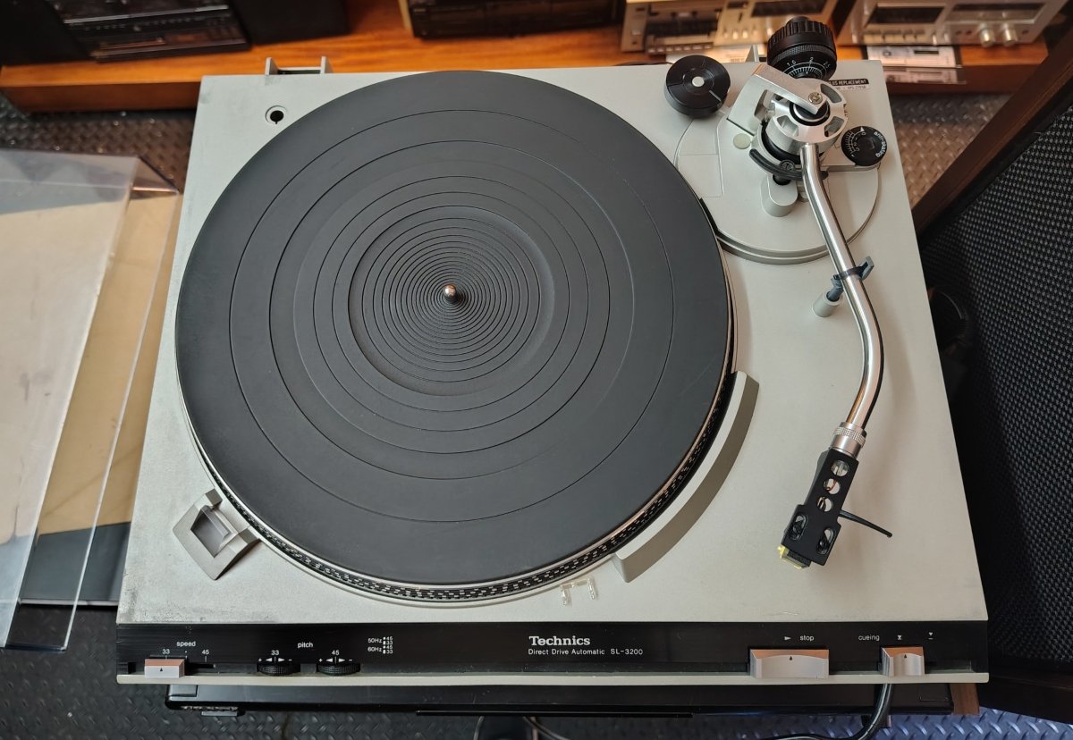 technics-sl3200